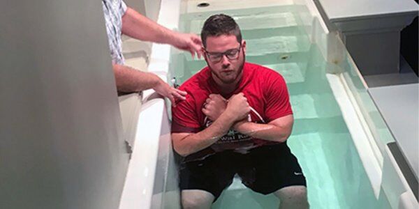 Ex-Drug Addict Baptized at Church He Vandalized 6 Months Earlier – ‘God Is Real’