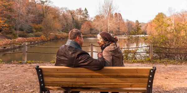 40 Romantic Fall Dates