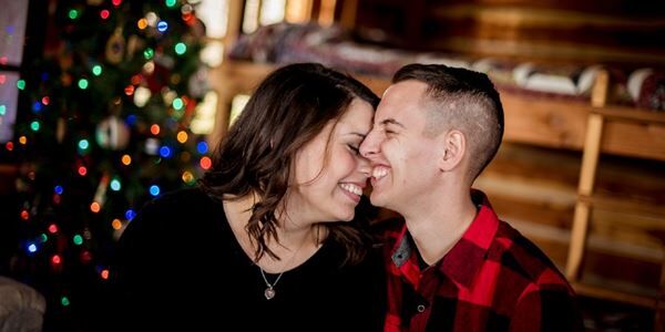 10 Ideas for Date Night This Holiday Season