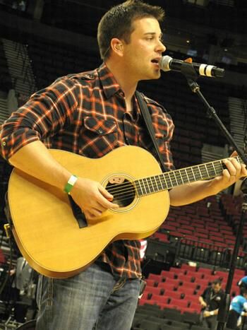 Jonny Diaz Photo Gallery photo