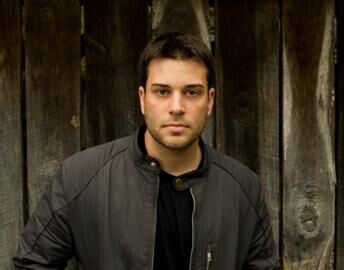 Jonny Diaz Photo Gallery photo
