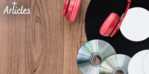 10 Praise Songs from the 90s That Still Inspire Deep Worship