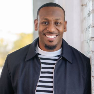 Headshot of Jonathan Evans, son of Dr. Tony Evans