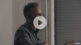 Chris Tomlin Shares the Message Behind "Resurrection Power"
