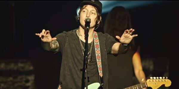 Elevation Worship - 'Resurrecting' (Live Performance Video)
