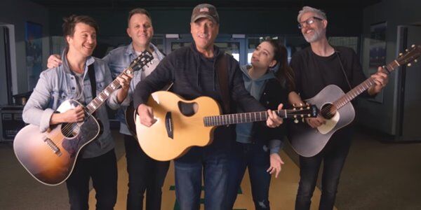 The Roadshow Mashup (Matthew West, Tenth Avenue North, Matt Maher, Michael W. Smith)