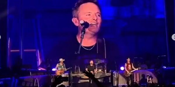 Chris Tomlin Takes Stage at Florida Georgia Line Concert