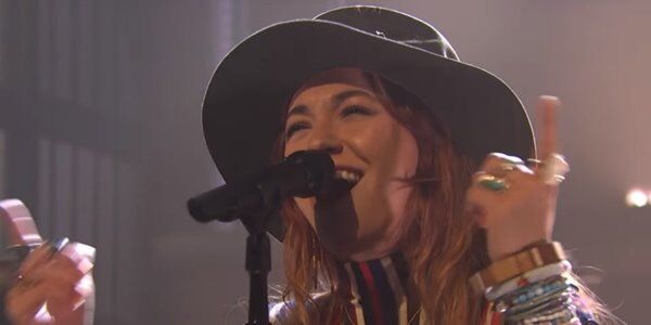Lauren Daigle Appears on 'Late Night with Seth Meyers'