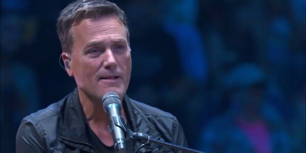Michael W Smith - 'Waymaker' (Special Live Performance)