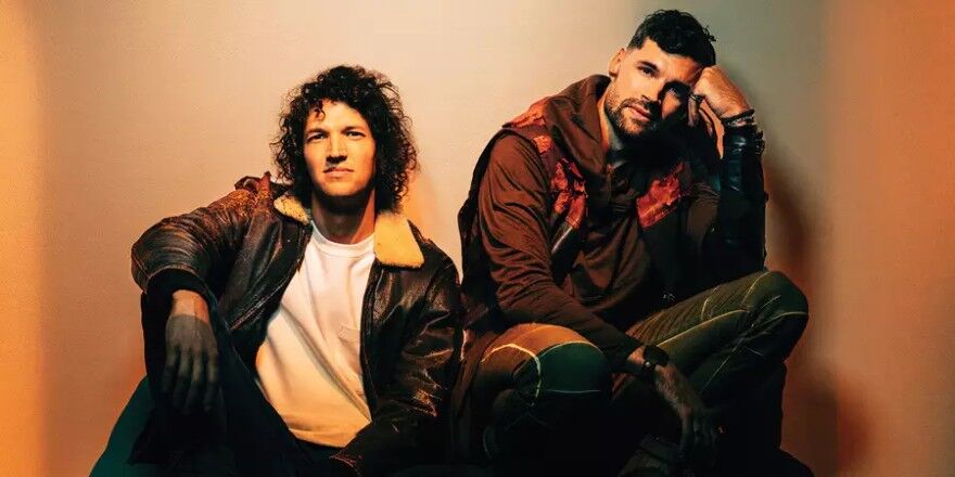 Forn King X Videos - for King & Country Creates Moving Tribute to Their Mom with 'Unsung Hero'  Music Video | 95.9 The Fish - OC, CA