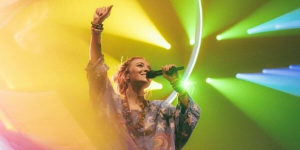 Lauren Daigle Extends Fall Tour Schedule