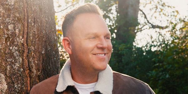 Matthew West Releases His Sixth Book, ‘My Story, Your Glory’, on March 19