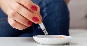House committee moves to increase Arizona smoking age to 21