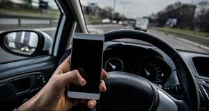 Texting while driving ban on teenage drivers is near the finish line