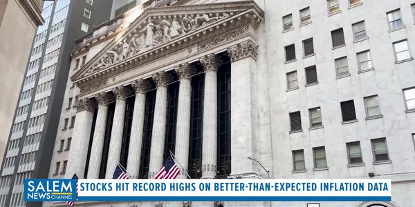US Stocks Rally to Records on Hopes for Cuts to Interest Rates