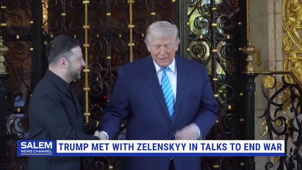 Trump meets with Zelenskyy in talks to end war
