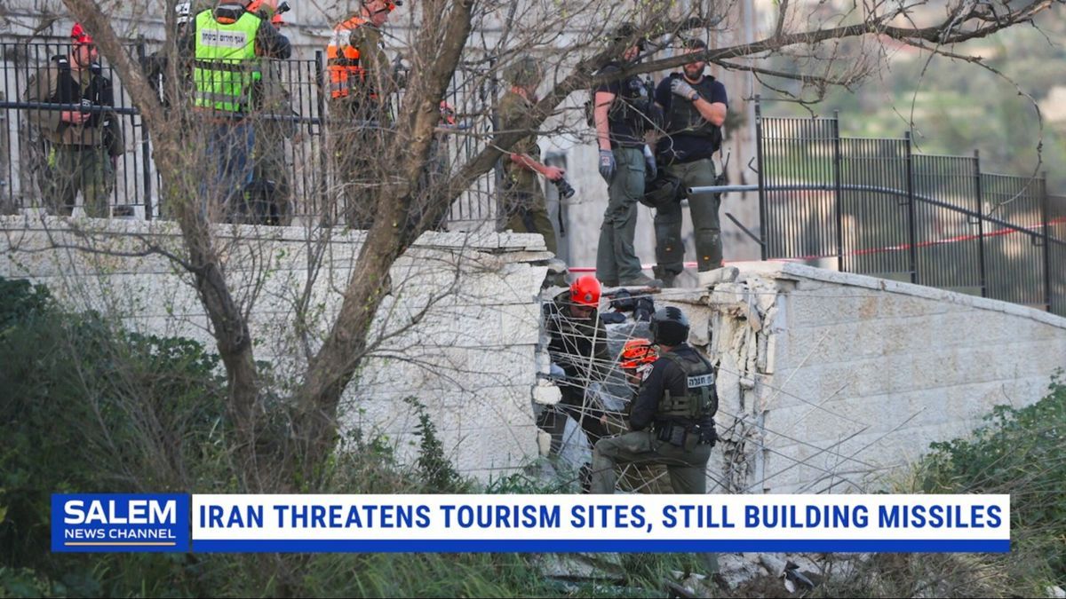 Iran threatens world tourism sites, claims to be building missiles