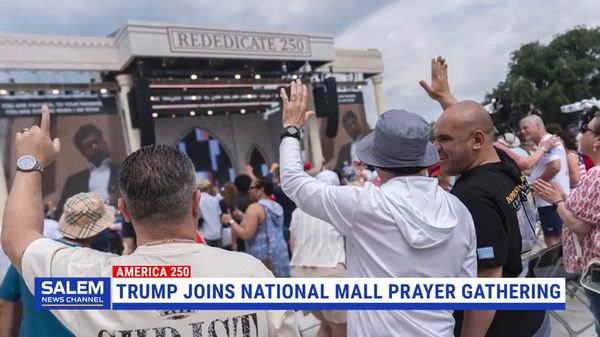 Trump Joins National Mall Prayer Gathering