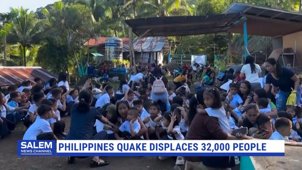 Philippines Quake Displaces 32,000 People
