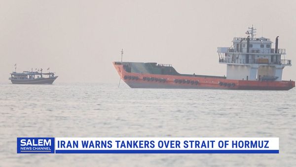 Iran Warns Tankers Over Strait of Hormuz