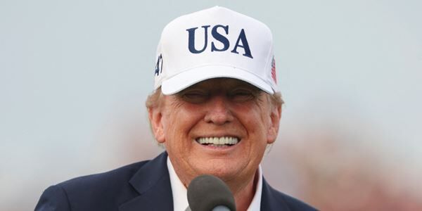 Trump Draws Cheers In Ireland After Announcing End to Irish Whiskey Tariff