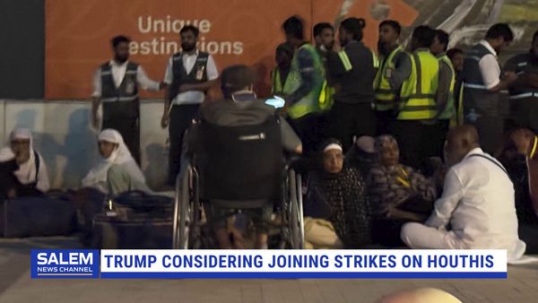 Trump Considering Joining Saudi Arabia Strikes On Houthis
