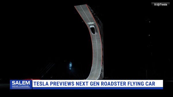 Tesla Unveils Next-Generation Roadster With Flying Capabilities