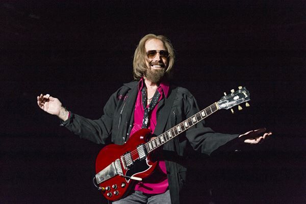 Tom Petty Tops Rock Albums Chart