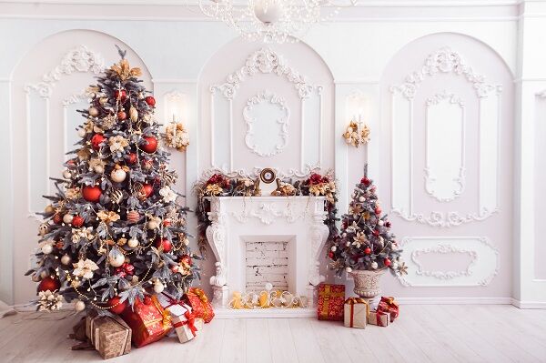 Holiday Songs Take Nine Spots In Top Ten