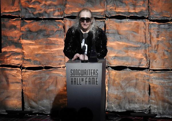 Meat Loaf & Celine Dion Pay Tribute To Jim Steinman