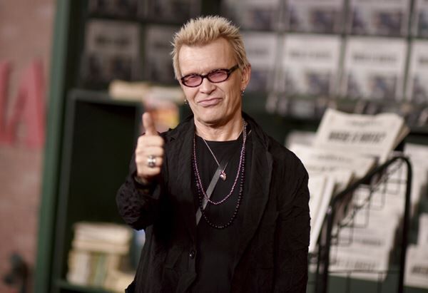 Billy Idol On How Becoming A Grandfather Changed Him | Decades 107.9 ...