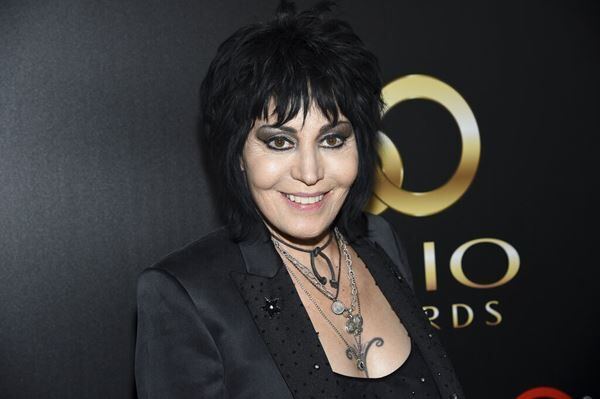 Joan Jett Collaborates With Epiphone On Olympic Special Guitar