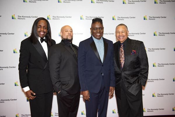 Earth, Wind & Fire saxophonist Andrew Woolfolk dies