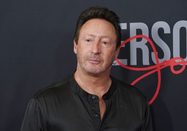 Julian Lennon Dreaded Covering Dad John Lennon’s “Imagine”
