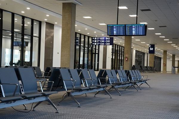 THE MOST AND LEAST EXPENSIVE U.S. AIRPORTS IN 2022