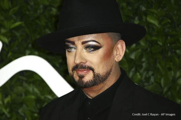 BOY GEORGE HAS SOME ADVICE FOR JANET JACKSON IN HIS NEW BOOK | Decades ...