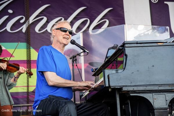 BRUCE HORNSBY RELEASES SINGLE "DEEP BLUE," ANNOUNCES NEW ALBUM