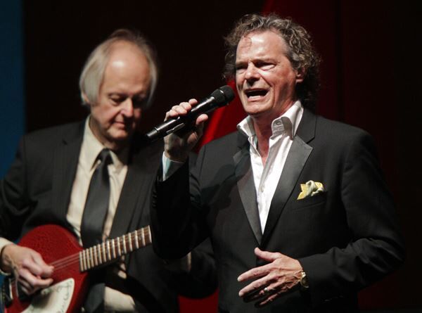 BJ Thomas Diagnosed With Stage Four Lung Cancer
