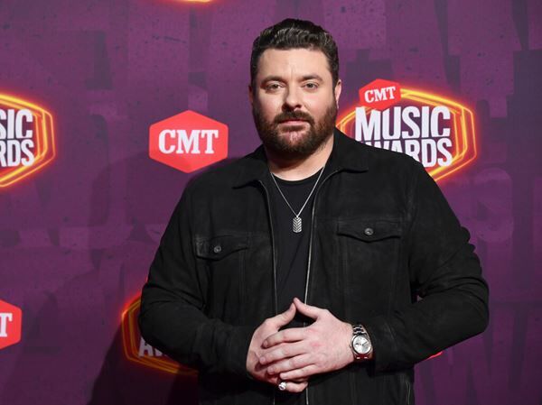 Chris Young Surprises Dad With New Truck For Christmas