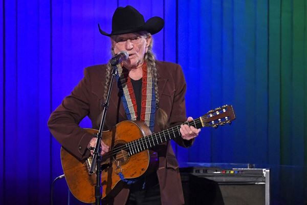 Willie Nelson’s Recording Career To Be Featured In New Box Set