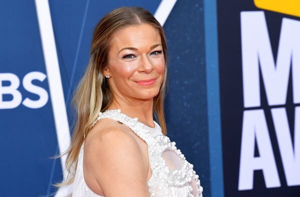 LeAnn Rimes Announces New Album “God’s Work”