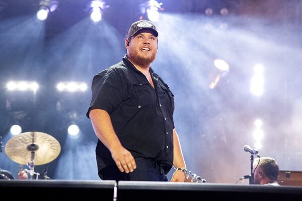 Luke Combs Wants To Get Healthier “To Be Around” For Son