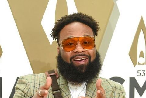 Blanco Brown Announces Headlining Tour