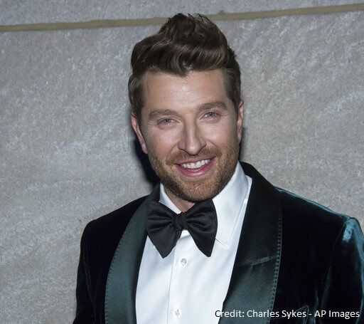 Brett Eldredge Announces Dates For 2022 “Glow Live Tour”