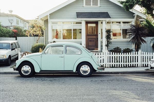 YOUR HOME’S CURB APPEAL COULD AFFECT YOUR LOVE LIFE