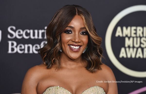 MICKEY GUYTON ANNOUNCES NEW COLLAB WITH KANE BROWN