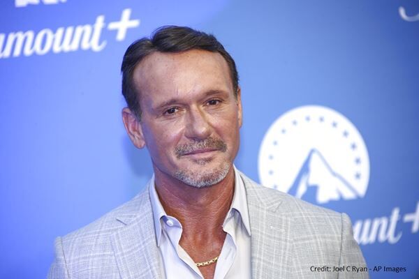 TIM MCGRAW REMEMBERS LEARNING THAT DOING HIS MUSIC HIS WAY WAS THE KEY TO SUCCESS