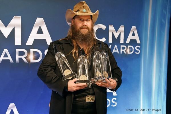 CHRIS STAPLETON ON THE "BEST SUPER BOWL NATIONAL ANTHEM" DEBATE