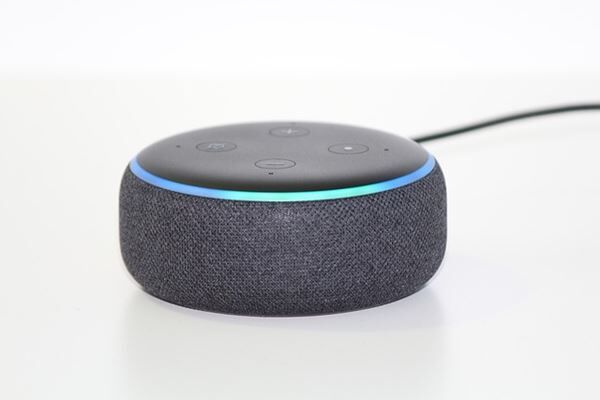COUPLE DITCHES "ALEXA" AFTER TALKING TO HUSBAND LATE AT NIGHT