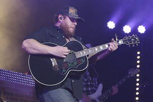 Luke Combs Drops “Beautiful Crazy”